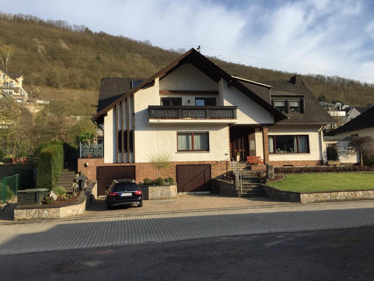 Ferienwohnung Unter Dem Schild Oberfell ภายนอก รูปภาพ